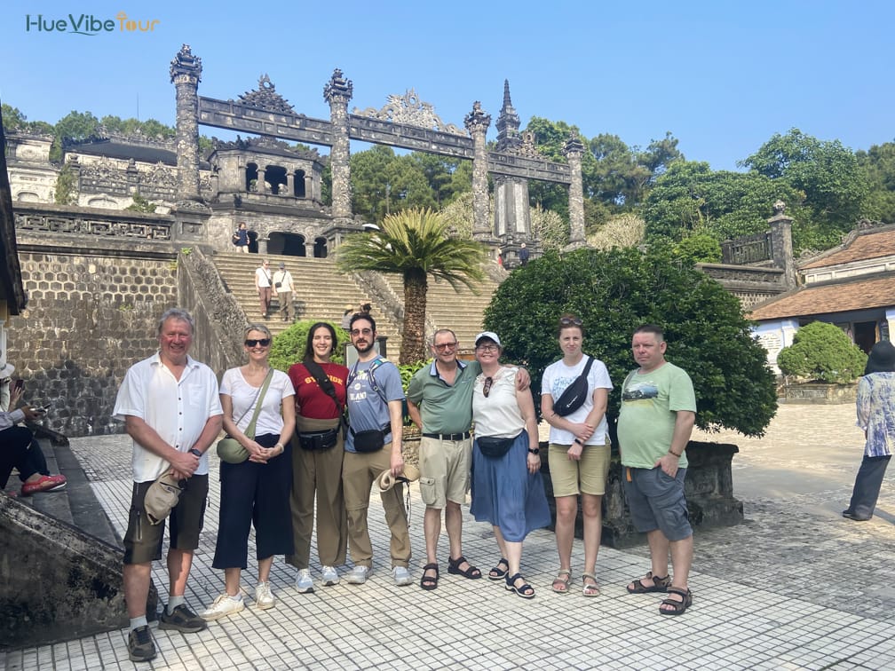 Hue tour photo 59