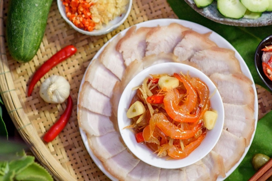 Fermented Sour Shrimp (Tom Chua) — Where to Eat, Prices & Tips